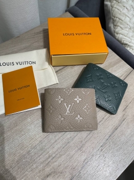 Портмоне Louis Vuitton Артикул BMS-145284. Вид 1