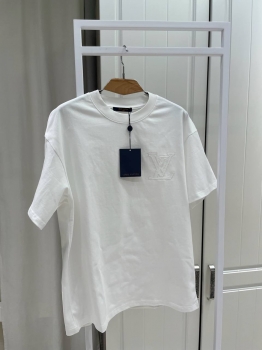 Футболка Louis Vuitton Артикул BMS-145320. Вид 1