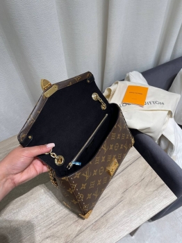  Сумка женская Louis Vuitton Артикул BMS-145448. Вид 8