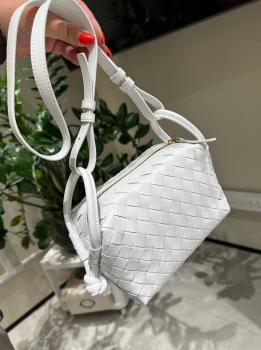 Сумка женская Bottega Veneta Артикул BMS-145450. Вид 4