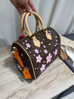 Сумка женская Louis Vuitton Артикул BMS-145451. Вид 4