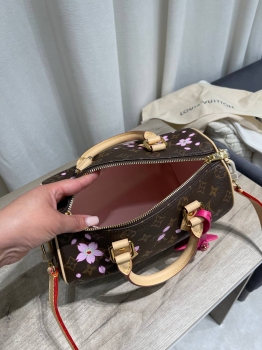Сумка женская Louis Vuitton Артикул BMS-145451. Вид 5