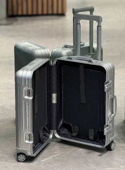 Чемодан Rimowa  Артикул BMS-145503. Вид 3