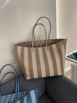 Сумка женская  Fendi Артикул BMS-145607. Вид 1