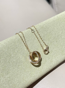 Подвеска из коллекции Love  Cartier Артикул BMS-145919. Вид 4