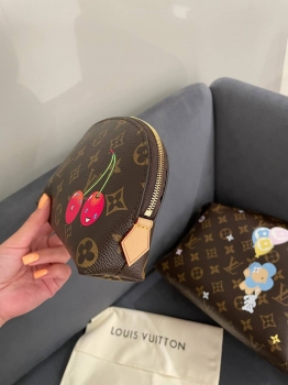 Косметичка Louis Vuitton Артикул BMS-145683. Вид 6