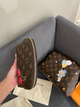 Косметичка Louis Vuitton Артикул BMS-145683. Вид 5