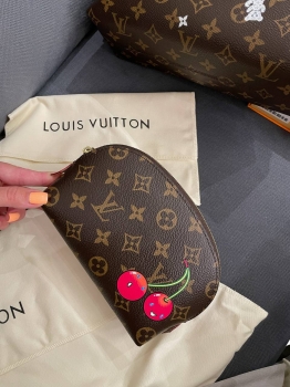 Косметичка Louis Vuitton Артикул BMS-145683. Вид 1