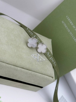 Серьги Van Cleef Артикул BMS-145774. Вид 1