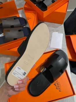 Шлепанцы Hermes Артикул BMS-145841. Вид 3