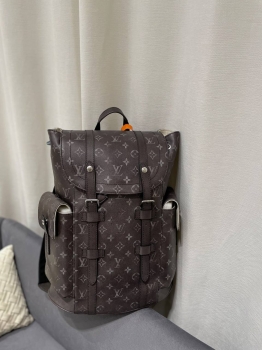 Рюкзак Christopher  Louis Vuitton Артикул BMS-145983. Вид 1