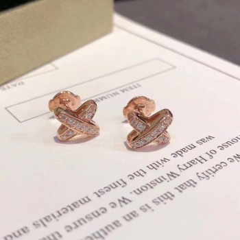 Серьги из коллекции Liens  Chaumet   Артикул BMS-145929. Вид 4