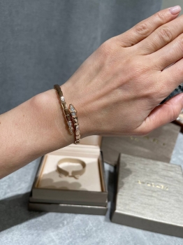 Браслет Serpenti Viper Bvlgari Артикул BMS-147440. Вид 3