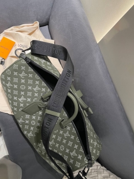 Сумка дорожная Keepall 50 Louis Vuitton Артикул BMS-146061. Вид 6