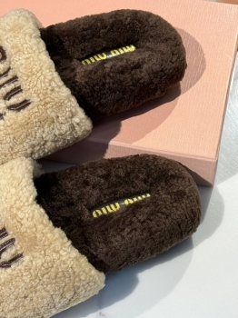 Меховые тапочки  Miu Miu Артикул BMS-146063. Вид 3