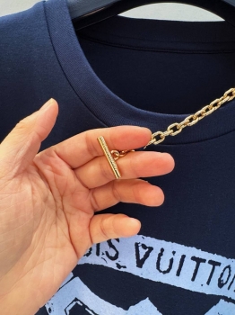 Футболка  Louis Vuitton Артикул BMS-146134. Вид 3