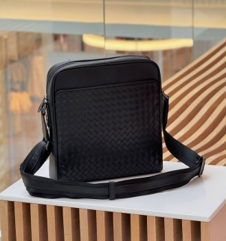 Сумка мужская Bottega Veneta Артикул BMS-146144. Вид 2