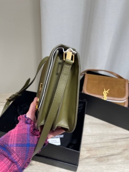 Сумка женская Yves Saint Laurent Артикул BMS-146155. Вид 3