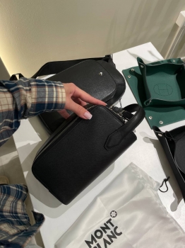 Несессер Montblanc Артикул BMS-146457. Вид 3