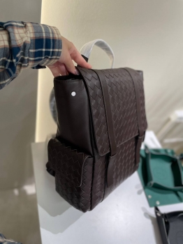 Рюкзак BV из кожи Intrecciato  Bottega Veneta Артикул BMS-146456. Вид 3
