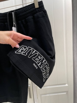 Шорты Givenchy Артикул BMS-146244. Вид 2