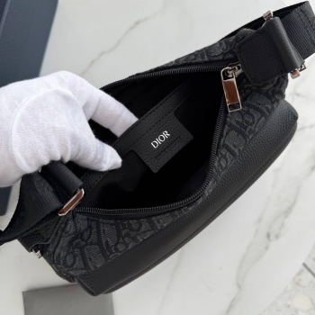 Сумка мужская  Christian Dior Артикул BMS-146256. Вид 2