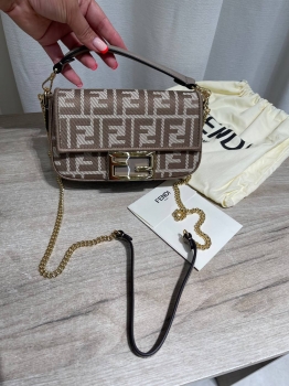 Сумка женская  Fendi Артикул BMS-146283. Вид 1