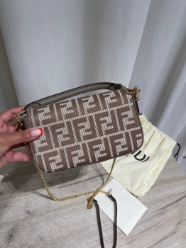 Сумка женская  Fendi Артикул BMS-146283. Вид 2