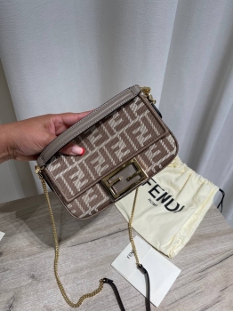 Сумка женская  Fendi Артикул BMS-146283. Вид 3