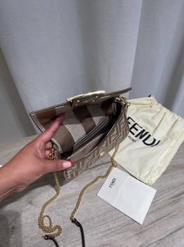 Сумка женская  Fendi Артикул BMS-146283. Вид 4
