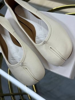 Балетки  Maison Margiela Артикул BMS-146312. Вид 2