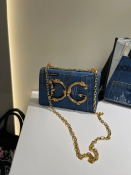 Сумка женская Dolce & Gabbana Артикул BMS-146528. Вид 1