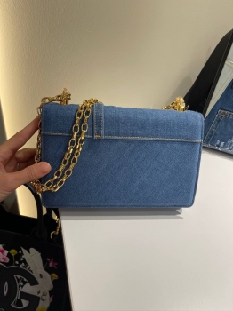 Сумка женская Dolce & Gabbana Артикул BMS-146528. Вид 3