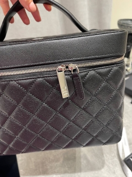 Косметичка Chanel Артикул BMS-146534. Вид 3