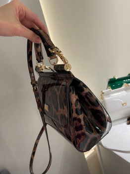 Сумка женская Dolce & Gabbana Артикул BMS-146537. Вид 2