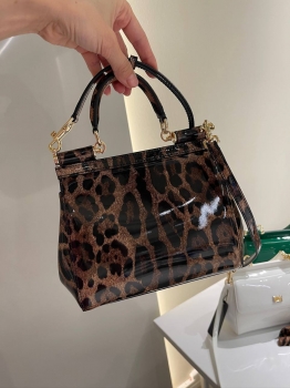 Сумка женская Dolce & Gabbana Артикул BMS-146537. Вид 3