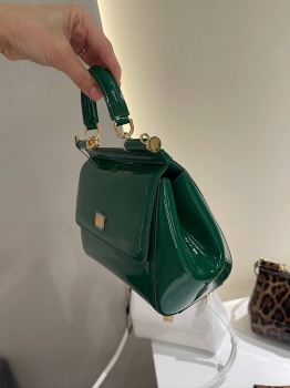 Сумка женская Dolce & Gabbana Артикул BMS-146535. Вид 2