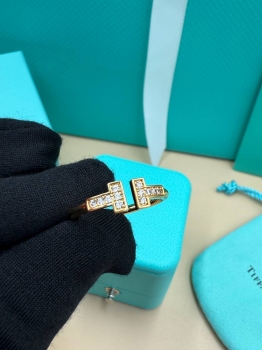 Кольцо  Tiffany&Co Артикул BMS-146538. Вид 5