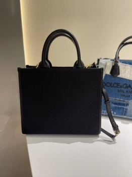 Сумка женская Dolce & Gabbana Артикул BMS-146568. Вид 3