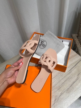 Шлепанцы Hermes Артикул BMS-146570. Вид 3
