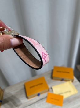 Брелок Louis Vuitton Артикул BMS-146574. Вид 2