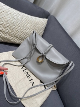 Сумка женская Bottega Veneta Артикул BMS-146752. Вид 1