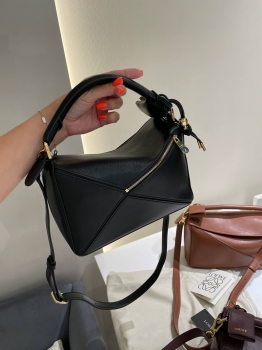 Сумка женская Puzzle Loewe Артикул BMS-146801. Вид 4