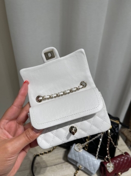 Брелок Chanel Артикул BMS-146870. Вид 3