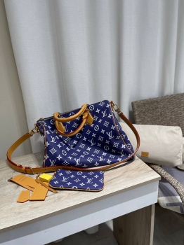 Сумка женская Louis Vuitton Артикул BMS-146932. Вид 3