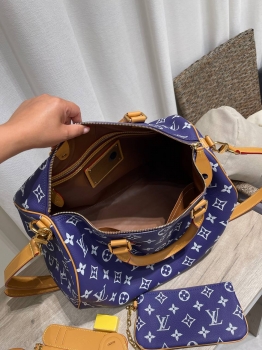 Сумка женская Louis Vuitton Артикул BMS-146932. Вид 6