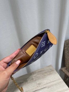 Сумка женская Louis Vuitton Артикул BMS-146932. Вид 7
