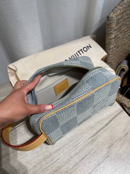  Несессер  Louis Vuitton Артикул BMS-146935. Вид 4