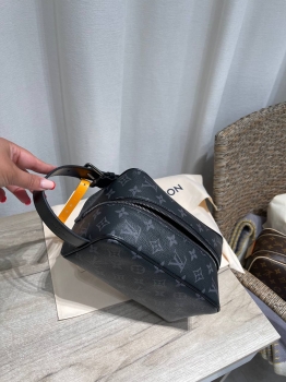  Несессер  Louis Vuitton Артикул BMS-146933. Вид 2