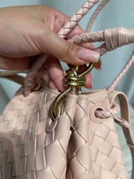 Сумка женская Bottega Veneta Артикул BMS-147063. Вид 5
